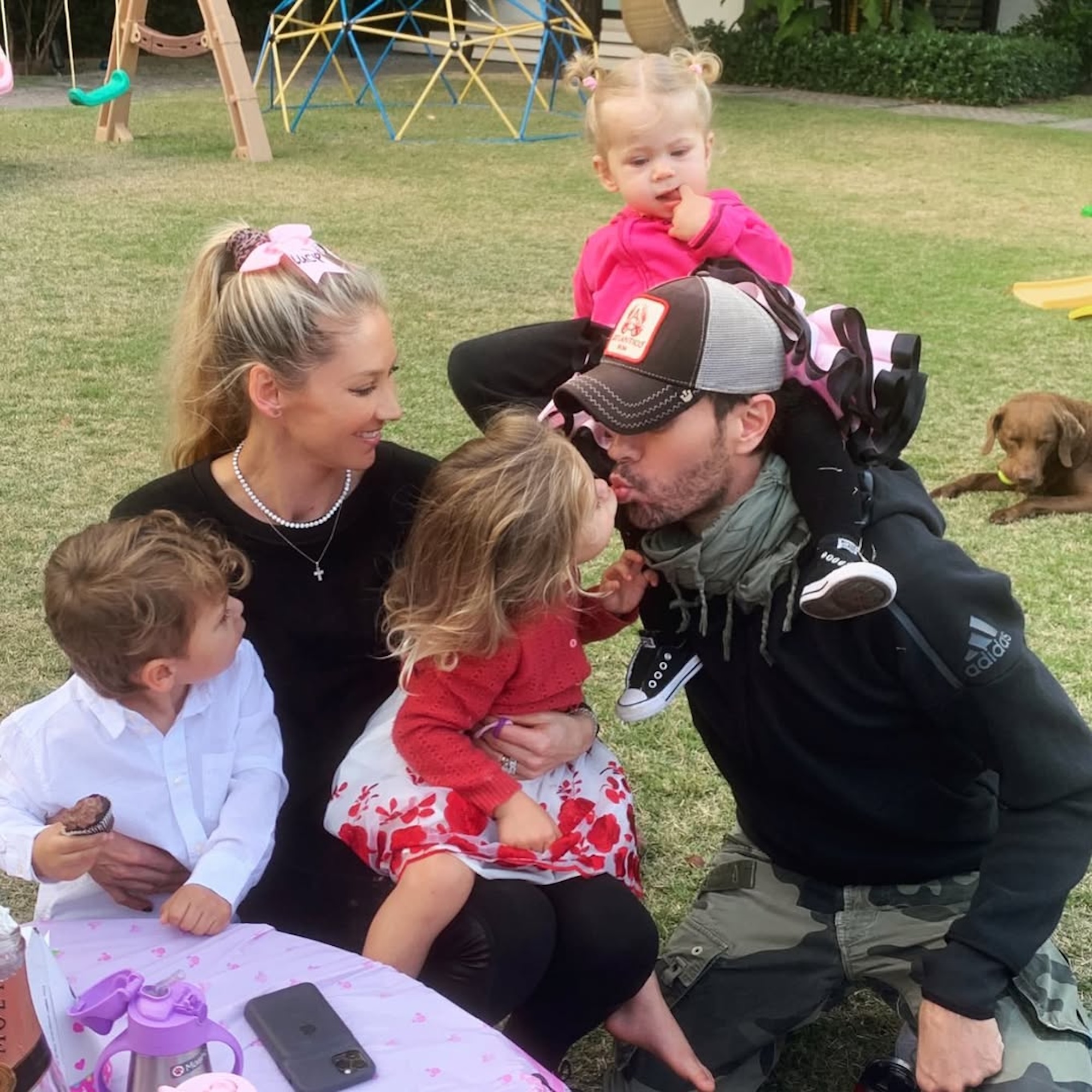 Tennis Pro Anna Kournikova Reveals the Name of Her 4th Baby With Enrique Iglesias